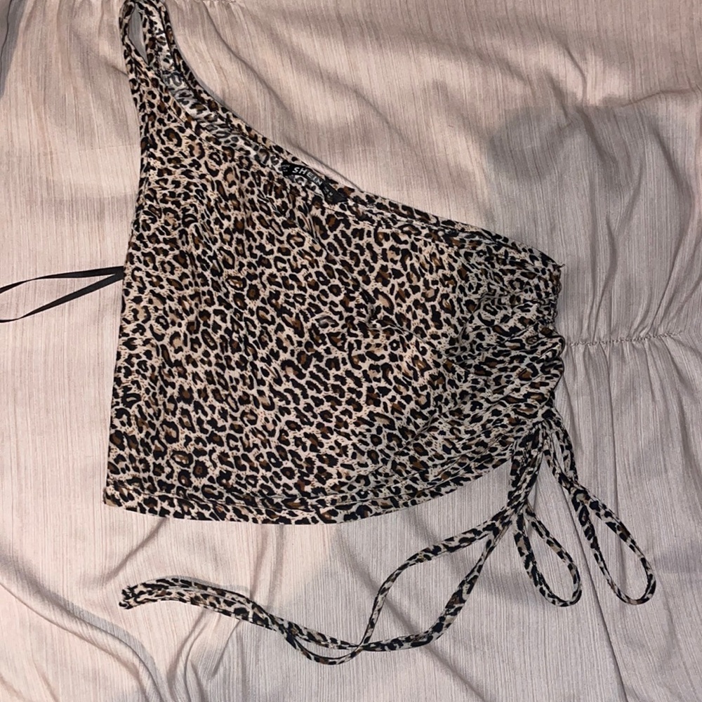one shoulder tank
